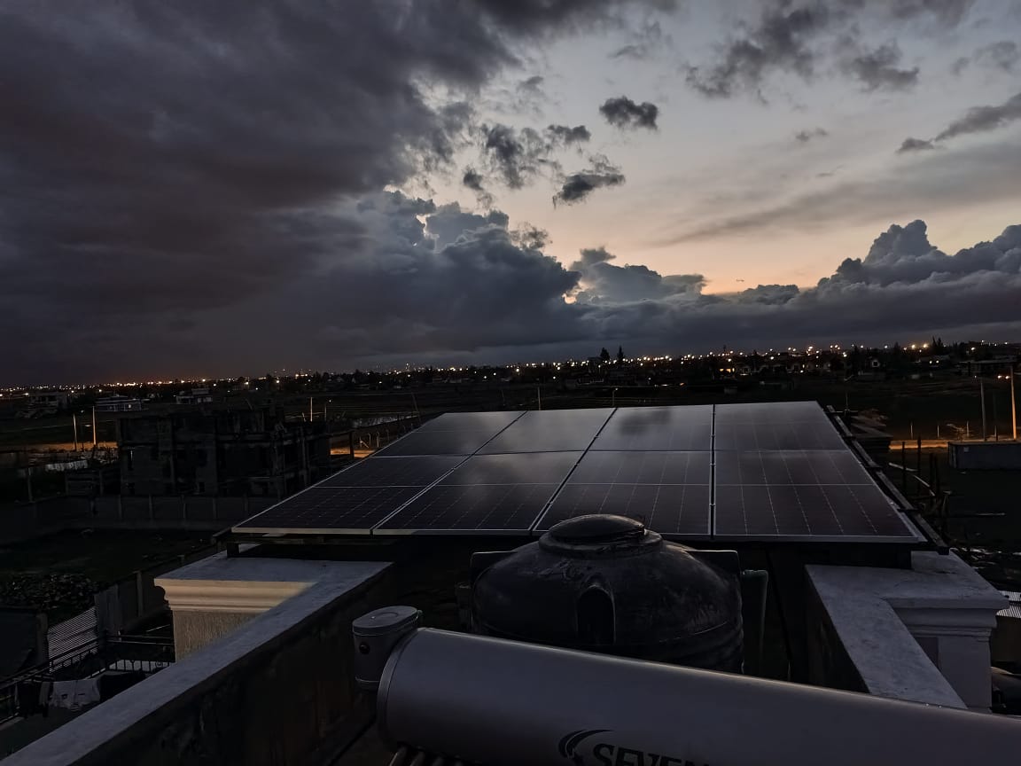 5kWp Hybrid image 47